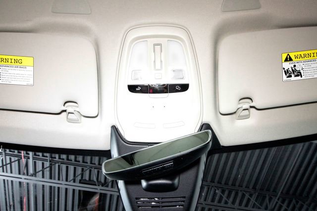 Certified 2025 Volvo XC60 B5 Plus w/ Climate Package AWD/4WD image 8