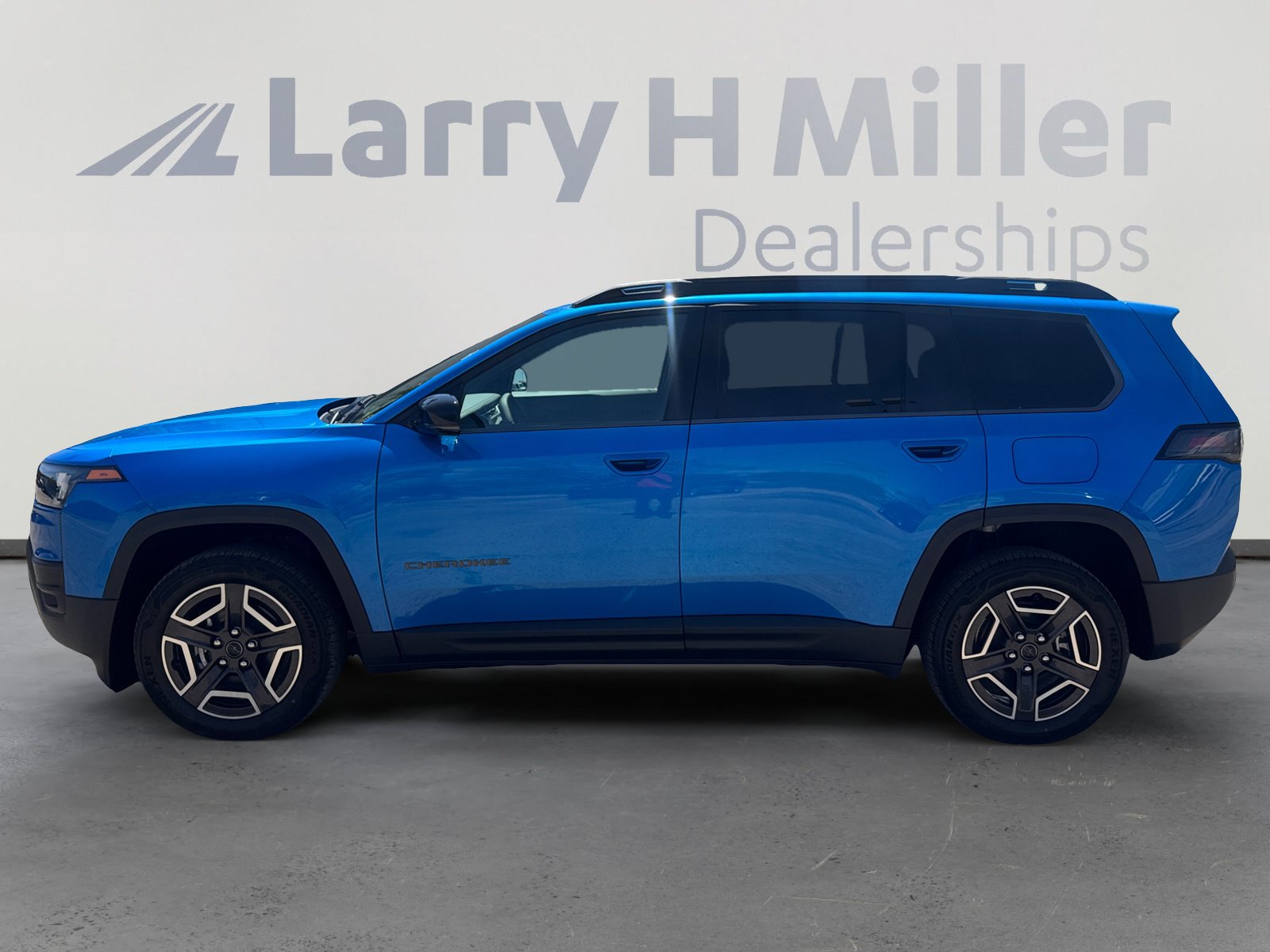 New 2026 Jeep Cherokee Limited AWD/4WD image 2