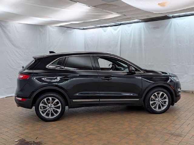 Used 2017 Lincoln MKC Select AWD/4WD image 9