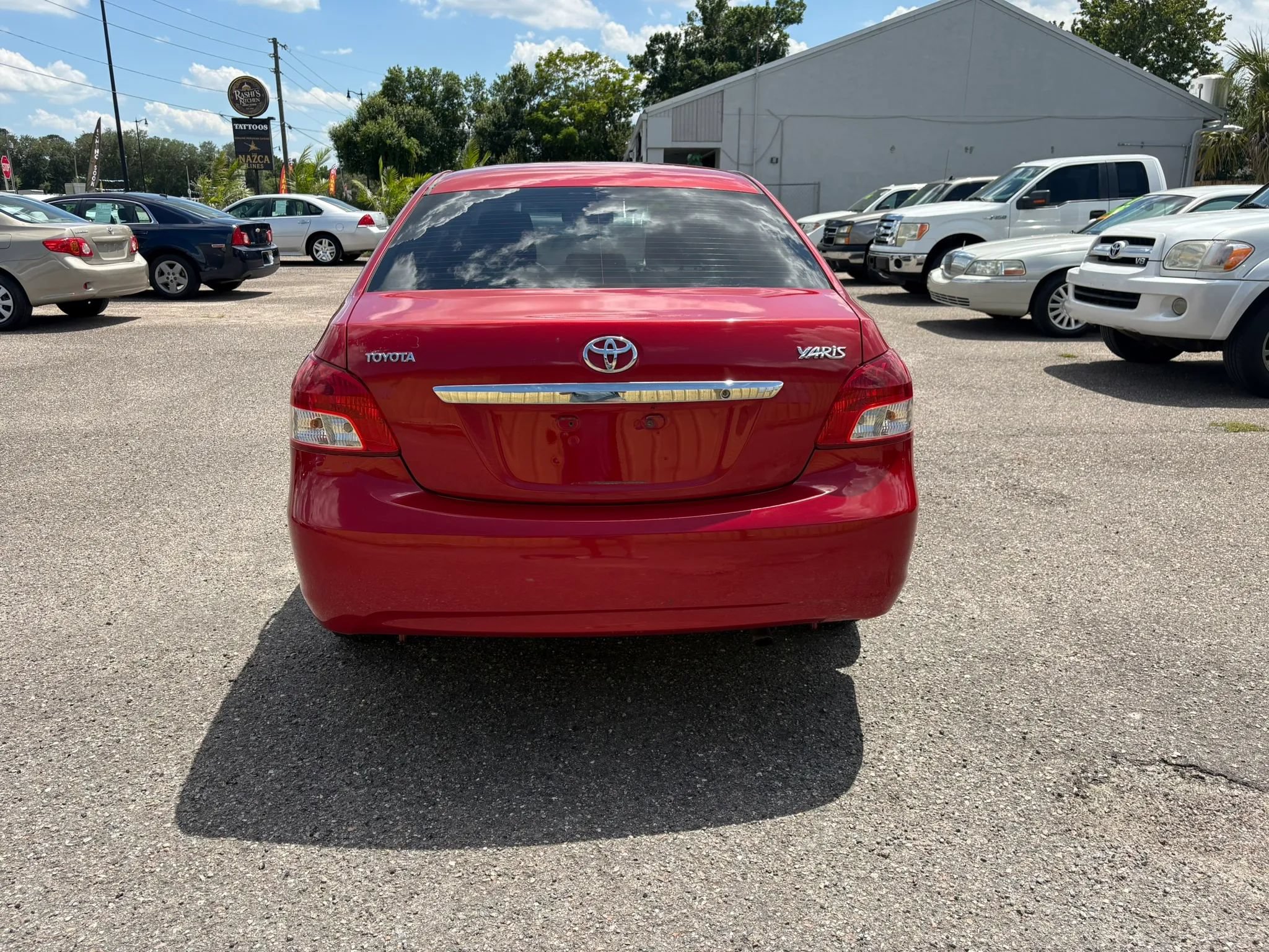 Used 2007 Toyota Yaris Sedan FWD image 4