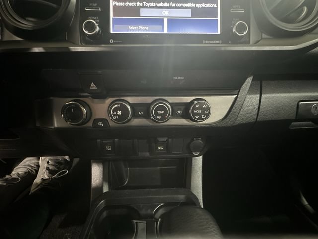 Used 2021 Toyota Tacoma SR AWD/4WD image 21