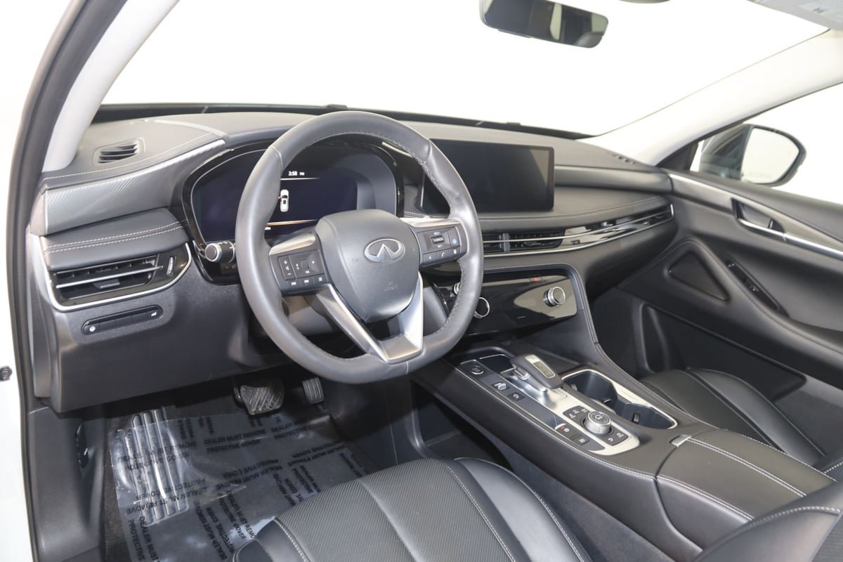 Used 2023 INFINITI QX60 Luxe w/ Cargo Package AWD/4WD image 28