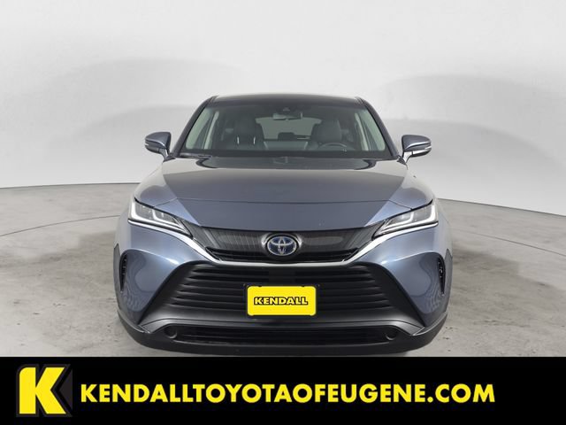 Used 2024 Toyota Venza LE AWD/4WD image 2