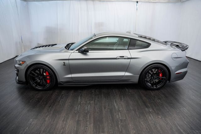 Used 2021 Ford Mustang Shelby GT500 w/ Technology Package RWD image 7