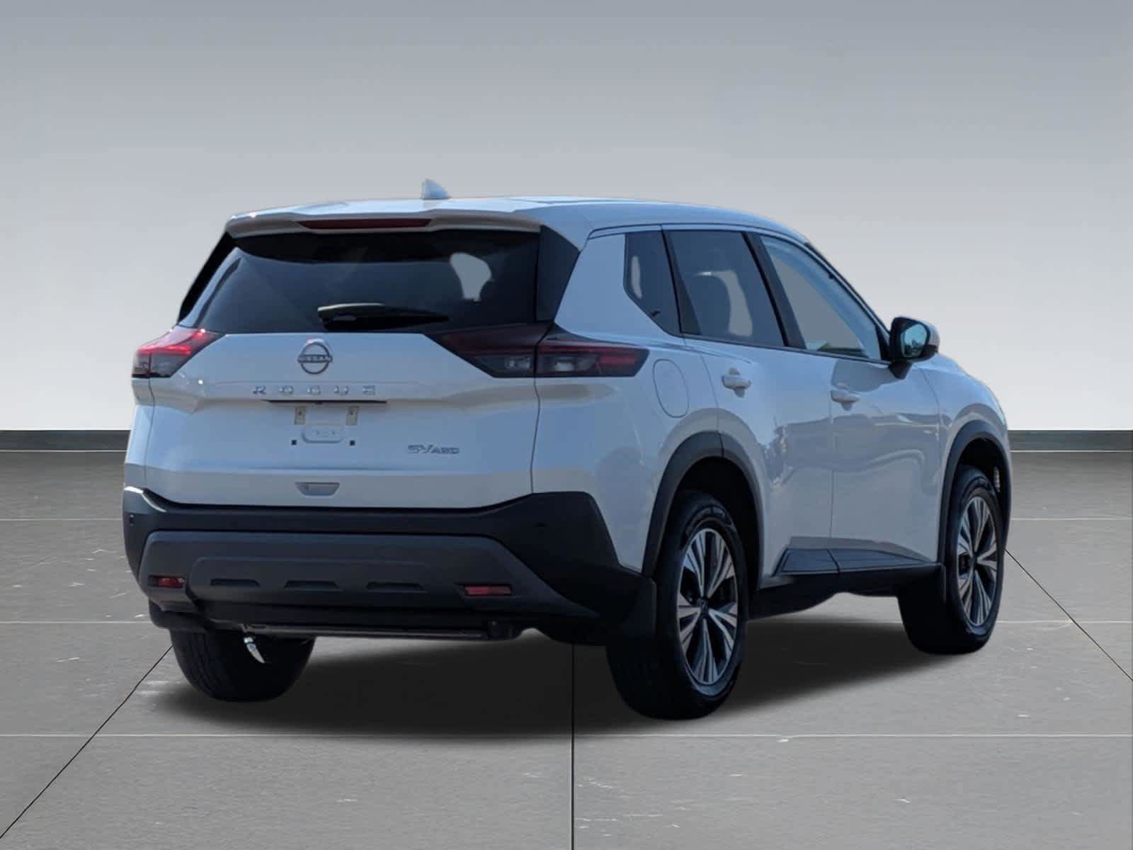 Used 2023 Nissan Rogue SV AWD/4WD image 5