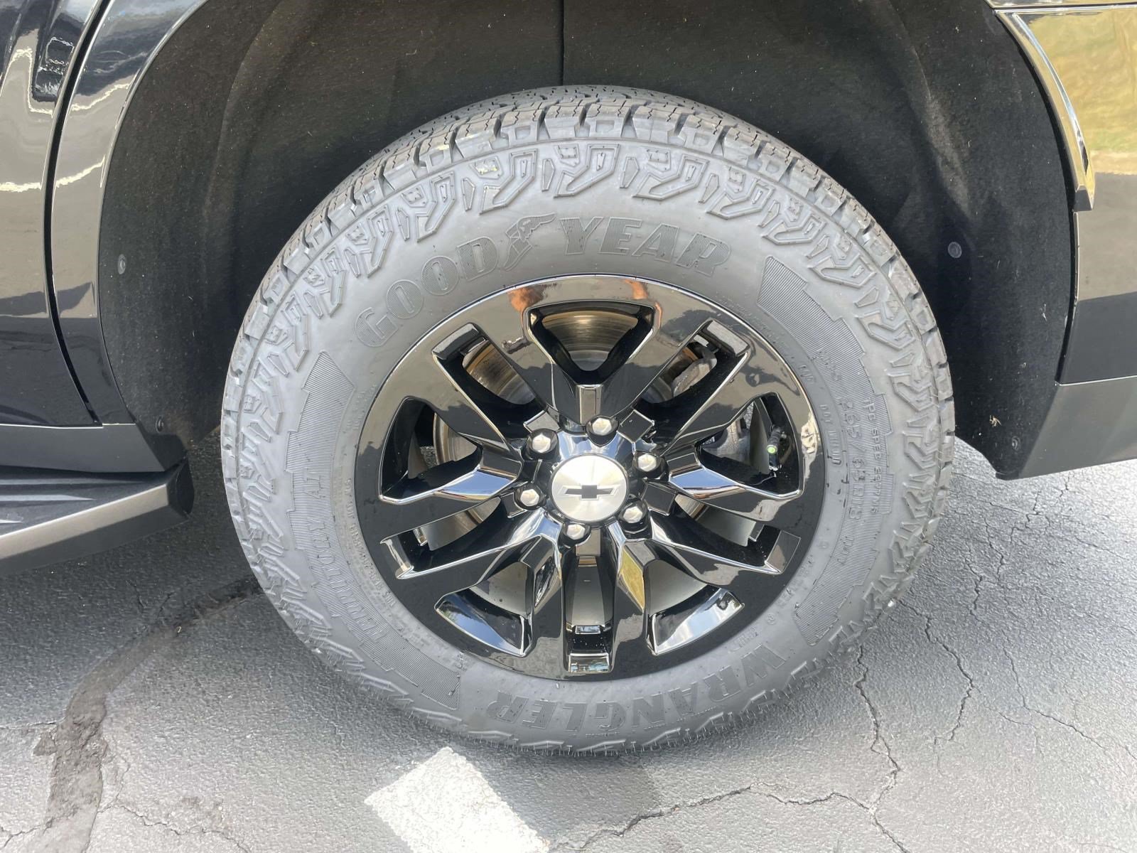 Used 2024 Chevrolet Tahoe LT AWD/4WD image 6
