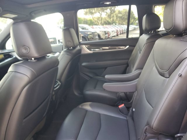 Used 2023 Cadillac XT6 Sport w/ LPO, Floor Liner Package AWD/4WD image 13