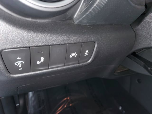 Used 2021 Hyundai Kona SEL image 18