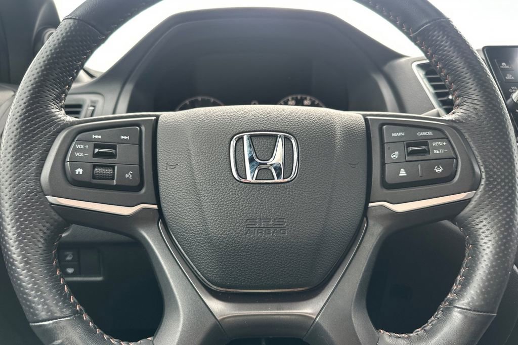 Used 2025 Honda Ridgeline TrailSport image 23