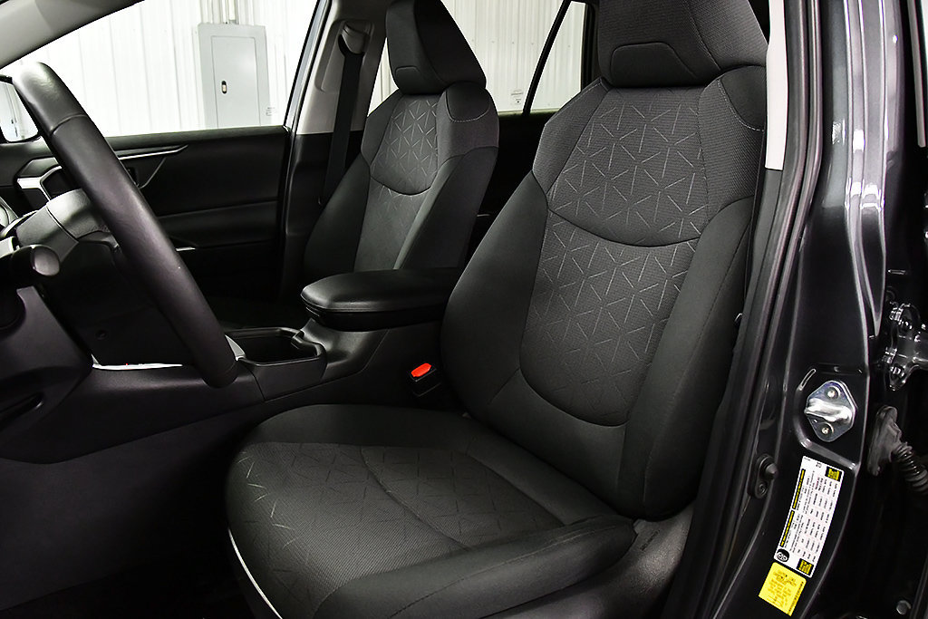 Used 2023 Toyota RAV4 XLE w/ XLE Grade Weather Package AWD/4WD image 27