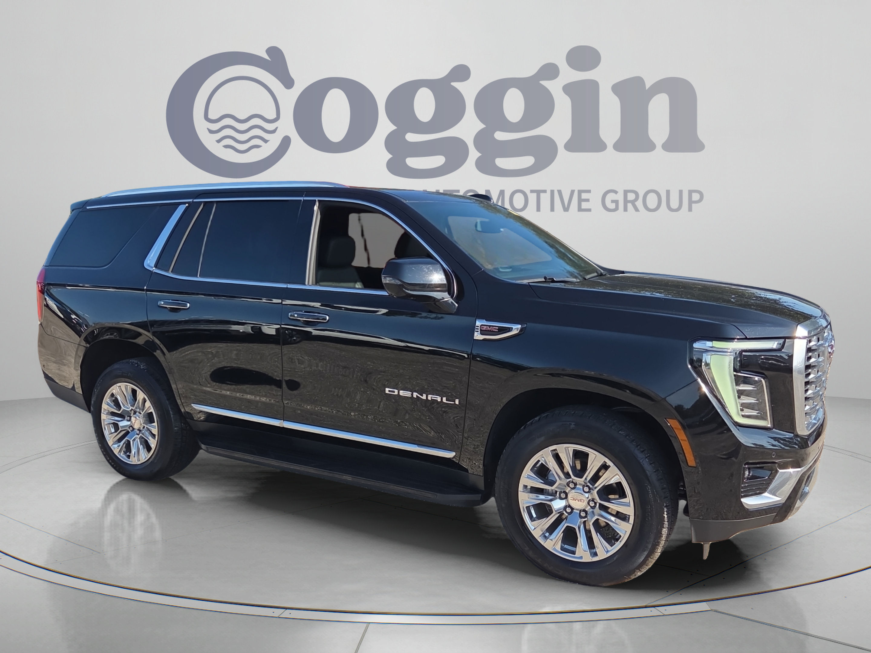 Used 2025 GMC Yukon Denali AWD/4WD image 7