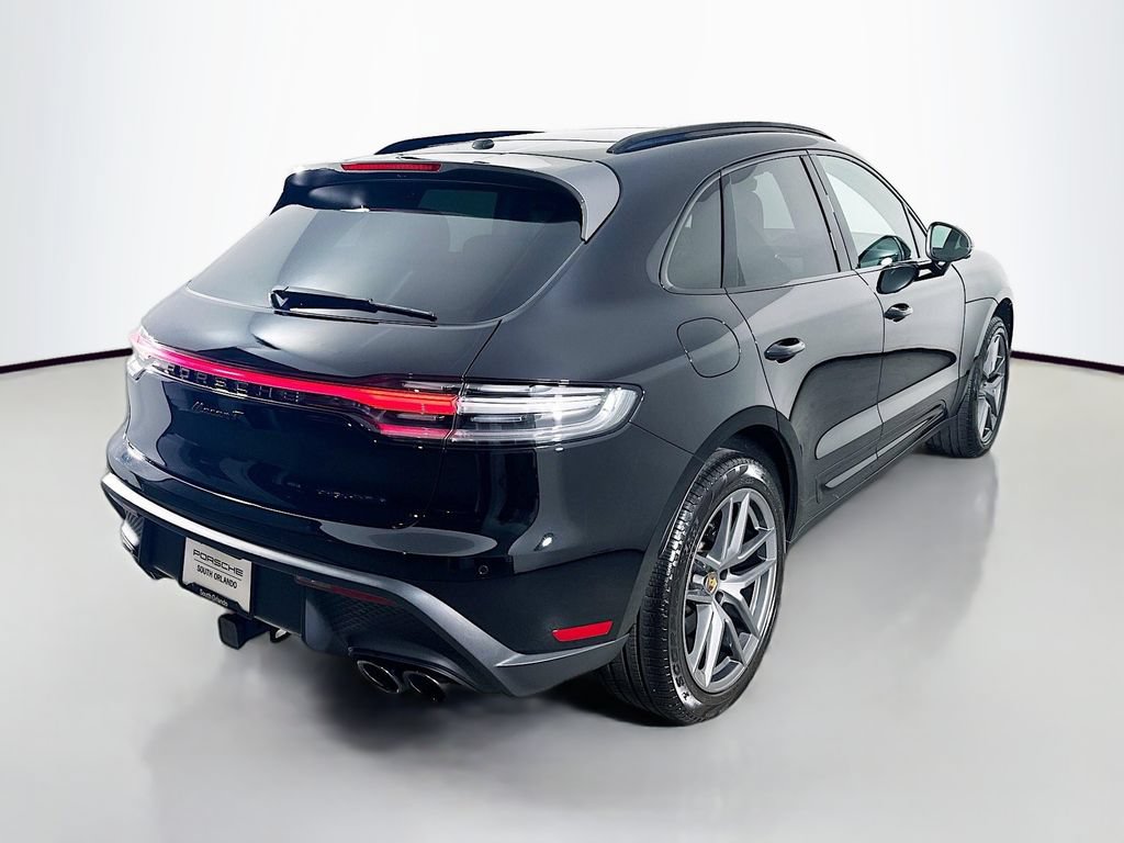 New 2026 Porsche Macan Turbo AWD/4WD image 9