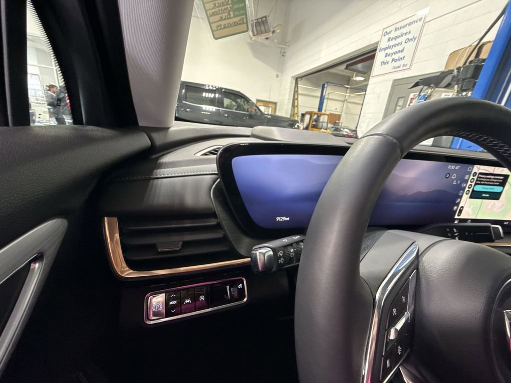 Certified 2024 Buick Envision Avenir image 24