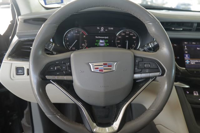 Used 2021 Cadillac XT6 Premium Luxury w/ LPO, Floor Liner Package image 10