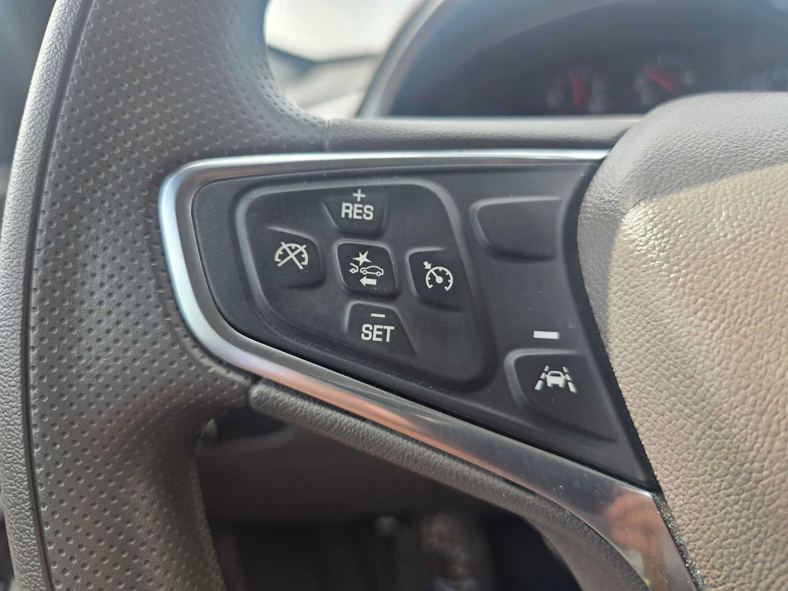 Used 2024 Chevrolet Malibu LT FWD image 33