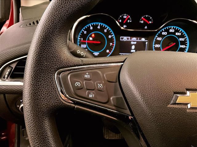 Used 2018 Chevrolet Cruze LT w/ Convenience Package FWD image 17