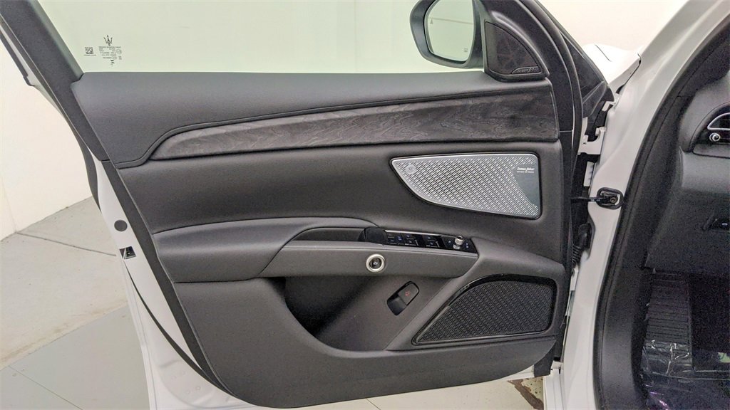 New 2024 Maserati Grecale GT image 47