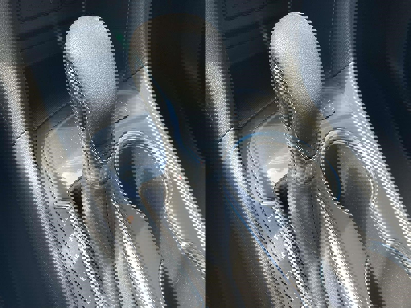 Used 2023 Chevrolet Equinox LT image 37