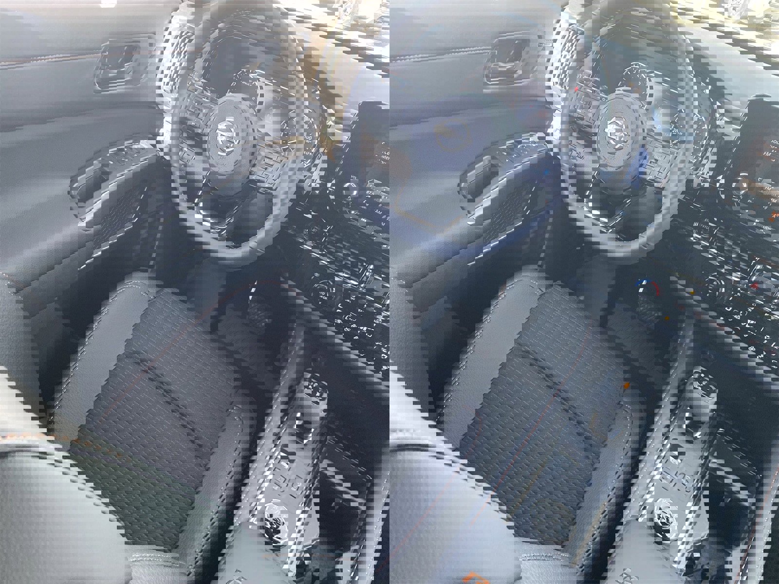 New 2025 Nissan Pathfinder Rock Creek image 15