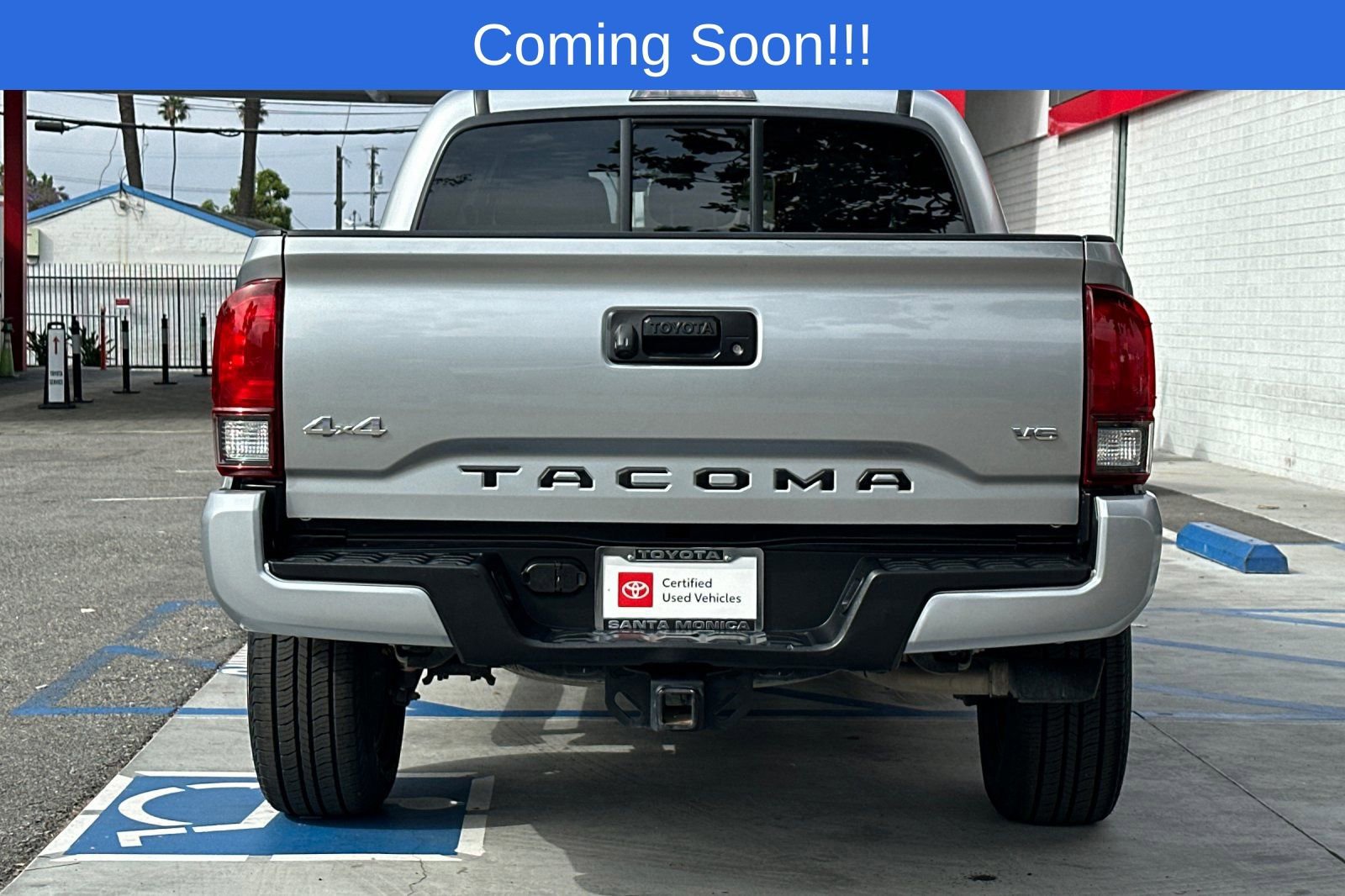 Certified 2023 Toyota Tacoma SR AWD/4WD image 5