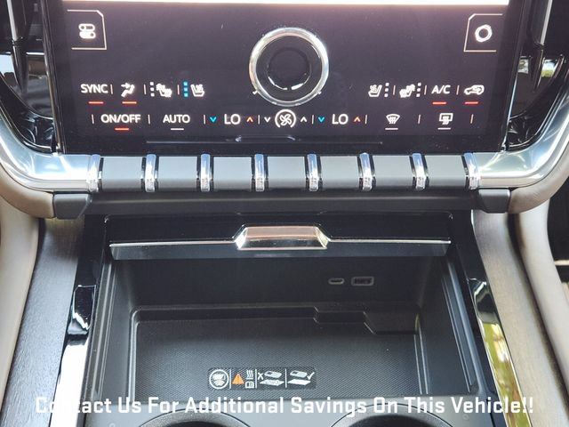 New 2026 GMC Yukon Denali Ultimate w/ LPO, Floor Liner Package AWD/4WD image 15