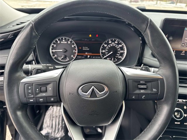 Used 2023 INFINITI QX60 Pure image 25