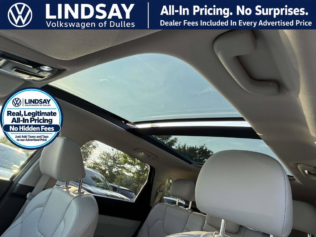 Used 2022 Kia Sorento S w/ Panoramic Sunroof Package AWD/4WD image 17