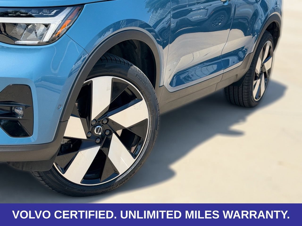 Certified 2024 Volvo C40 P8 Recharge Plus w/ Climate Package AWD/4WD image 9