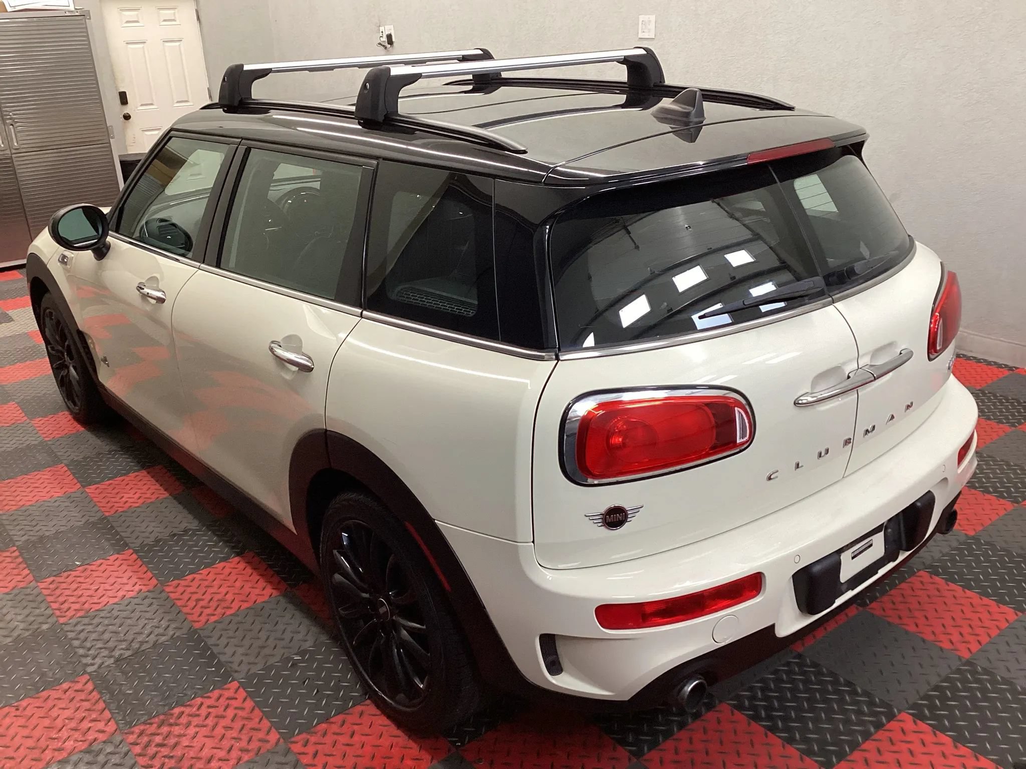 Used 2019 MINI Cooper Clubman S AWD/4WD image 4