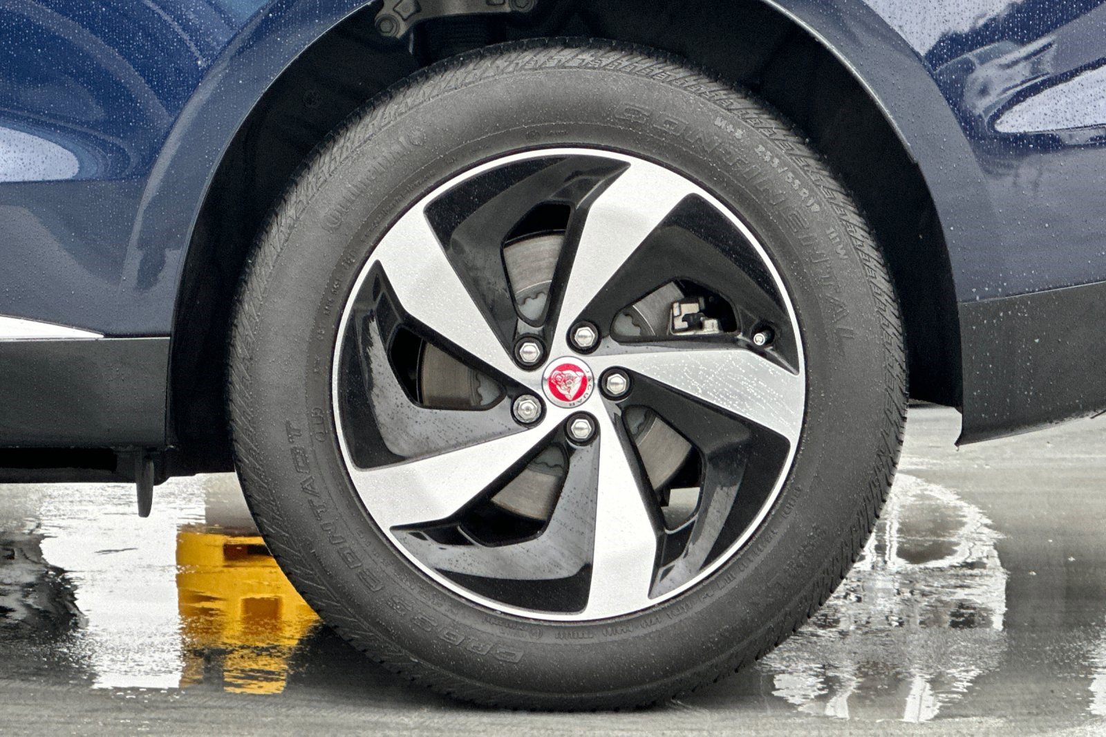 Used 2022 Jaguar F-PACE S image 13