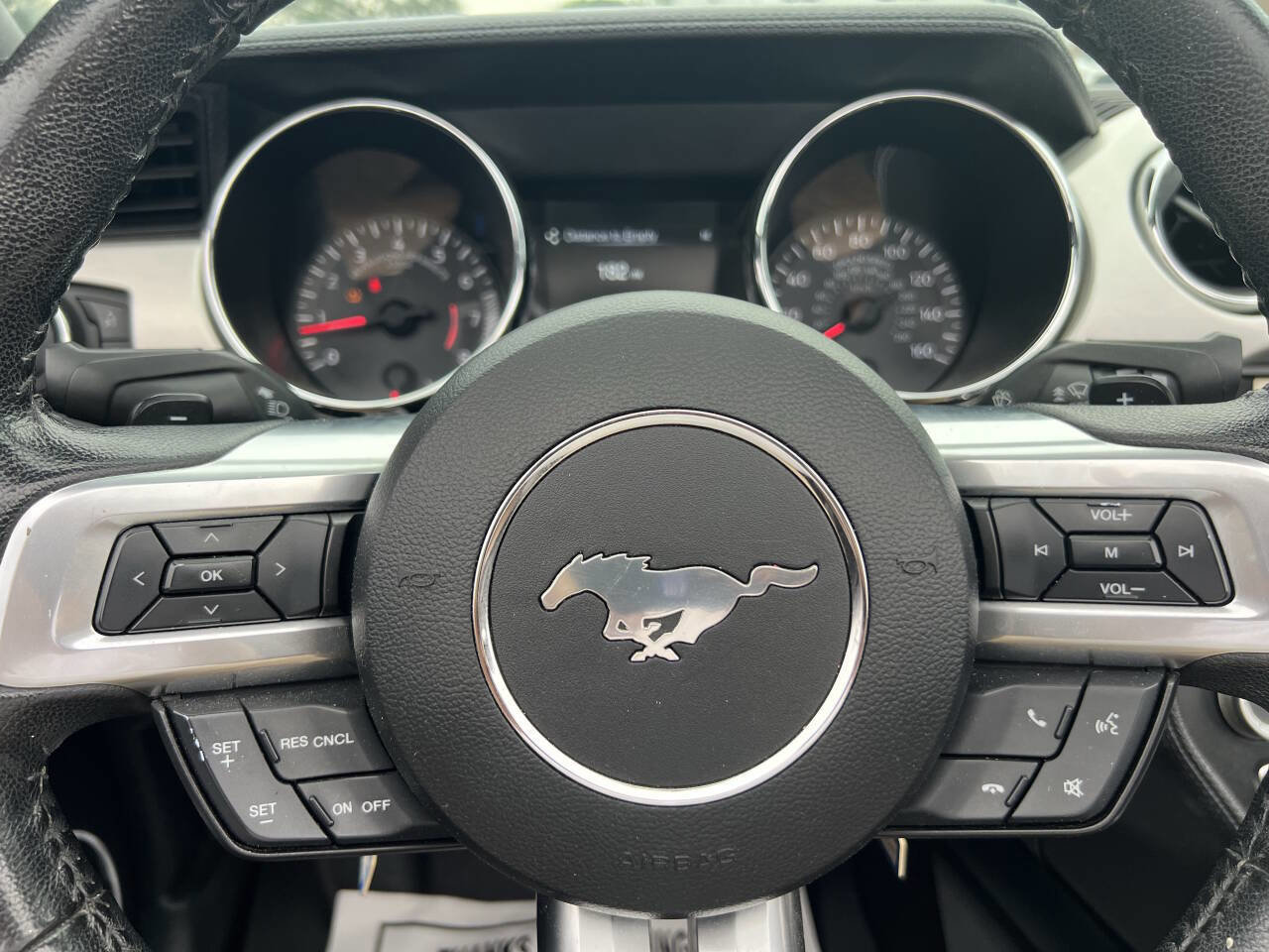 Used 2015 Ford Mustang Premium image 22