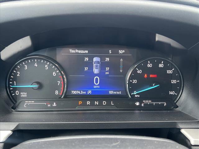 Used 2022 Ford Explorer XLT image 12