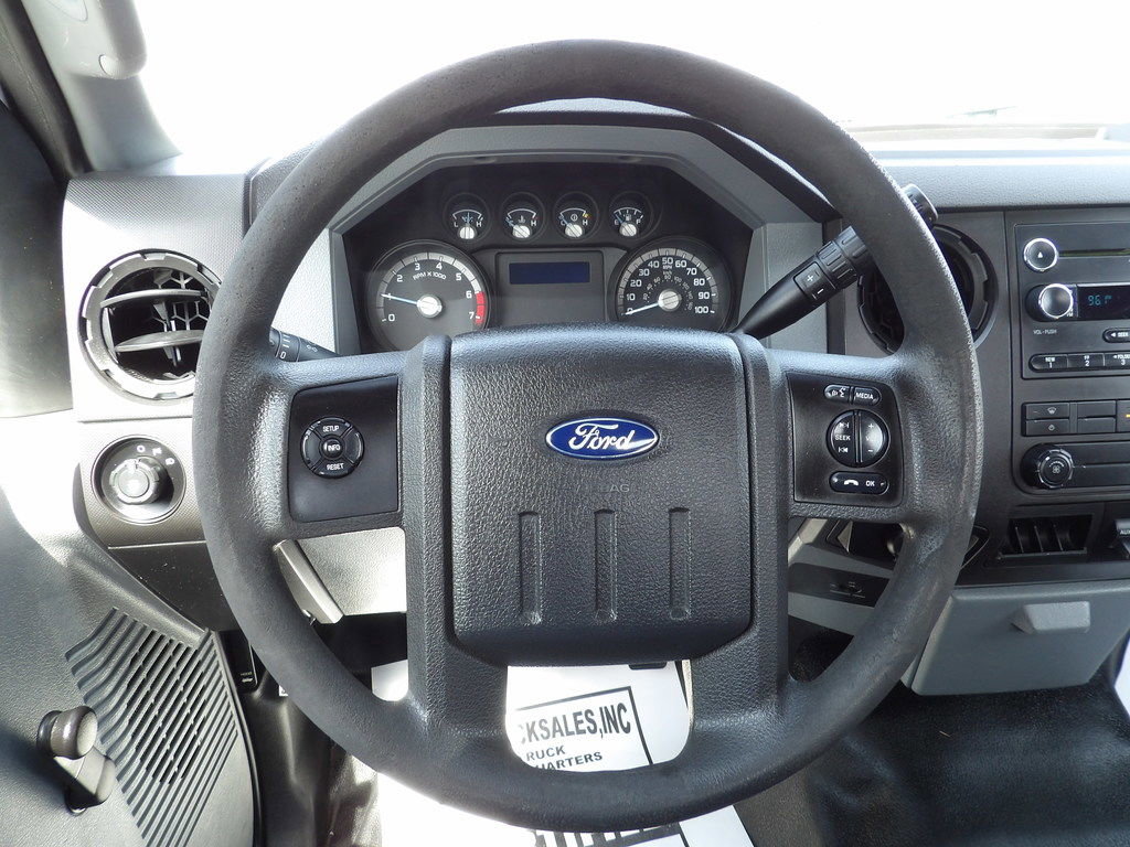 Used 2016 Ford F350 XL image 19