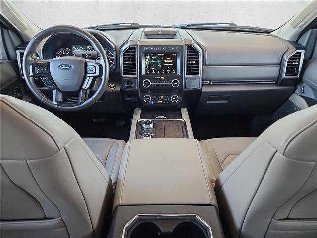 Used 2018 Ford Expedition Limited w/ Equipment Group 301A AWD/4WD image 19
