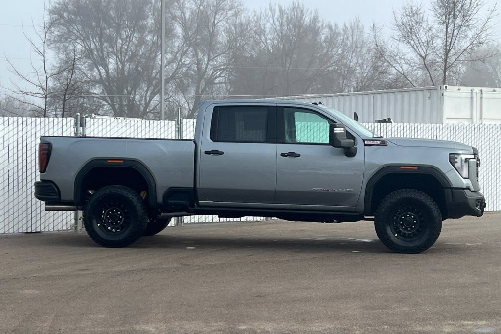 New 2026 GMC Sierra 2500 AT4X w/ AT4X AEV Edition image 3
