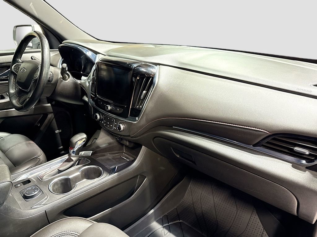 Used 2023 Chevrolet Traverse RS w/ LPO, Floor Liner Package image 31