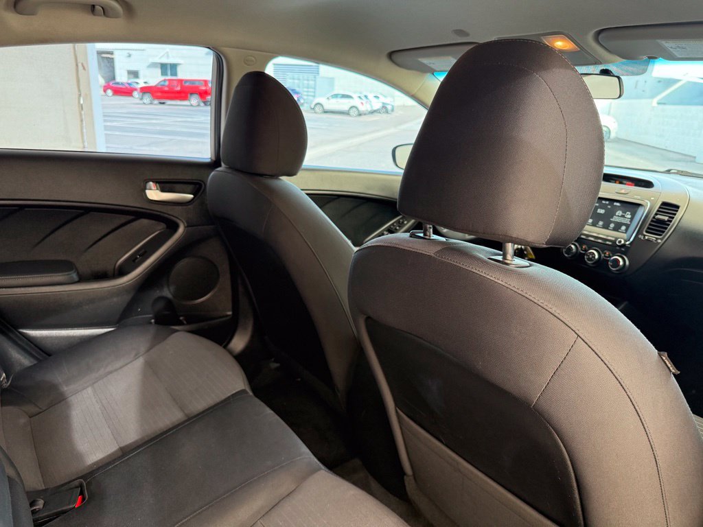 Used 2018 Kia Forte LX w/ LX Popular Package FWD image 18