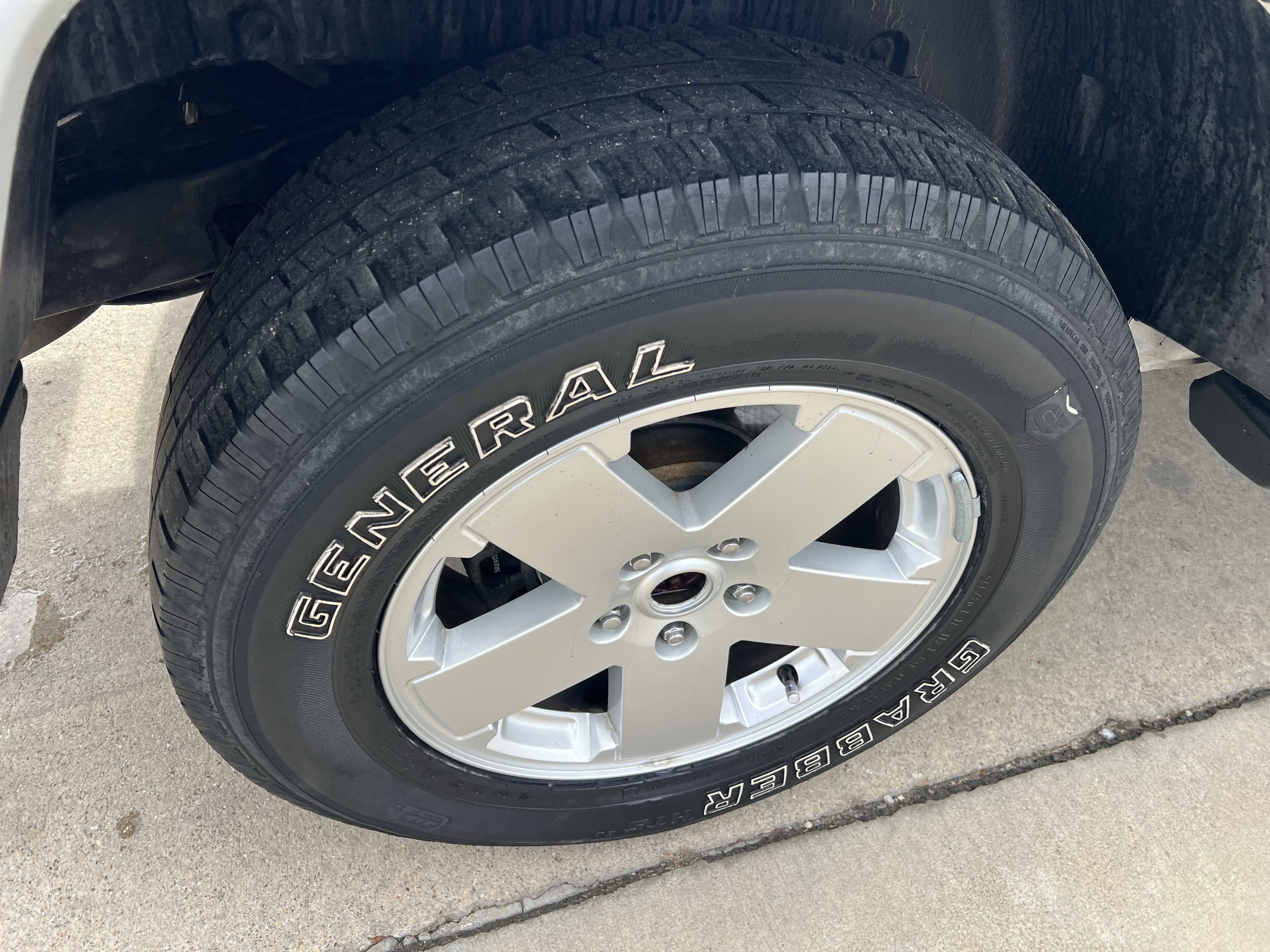 Used 2012 Jeep Wrangler Sahara image 18