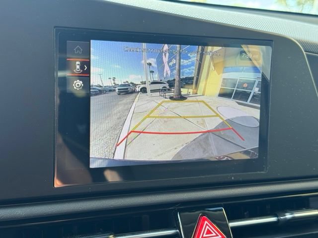 Used 2025 Kia Niro LX FWD image 48
