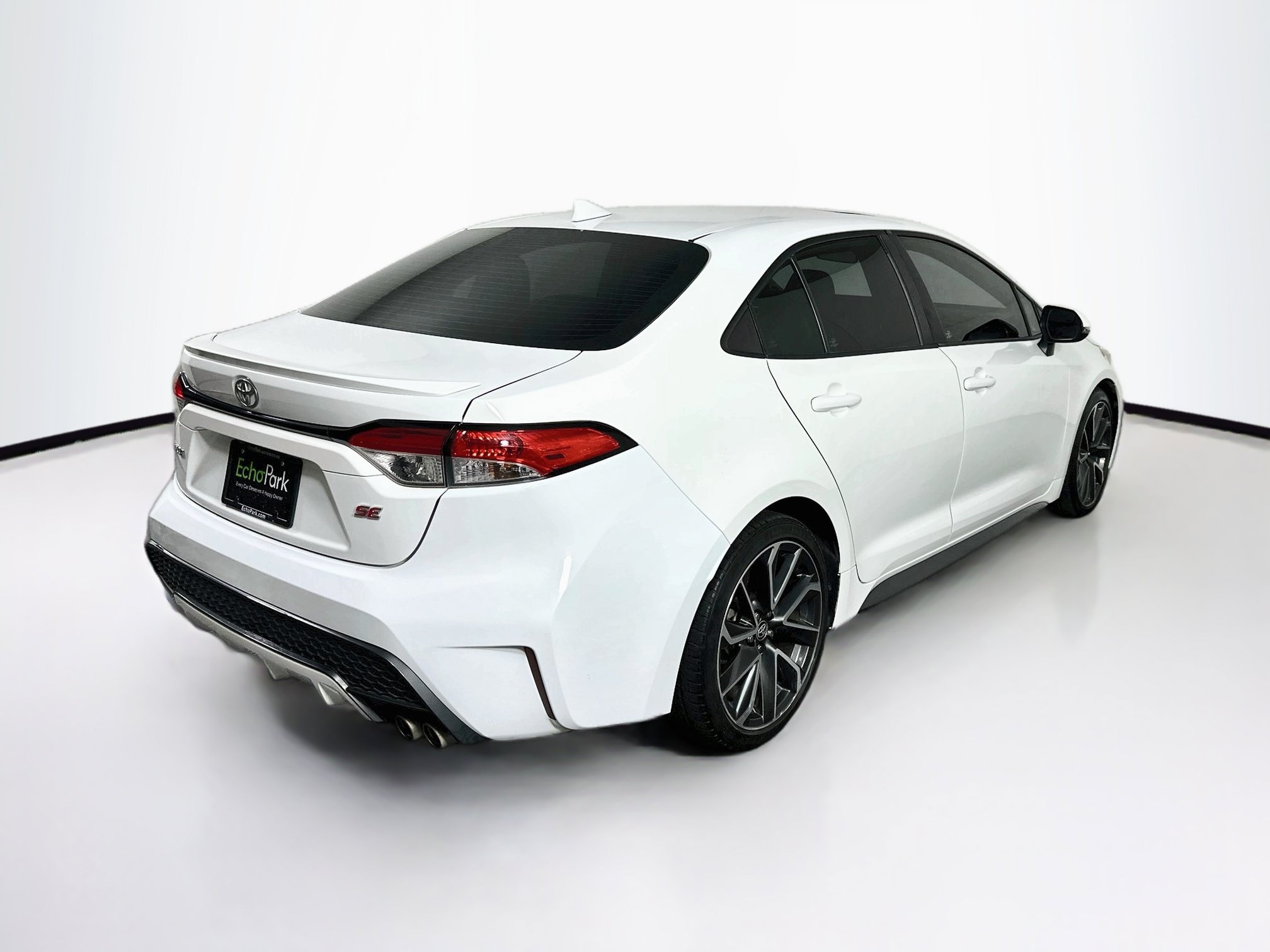 Used 2020 Toyota Corolla SE w/ SE Premium Package FWD image 9