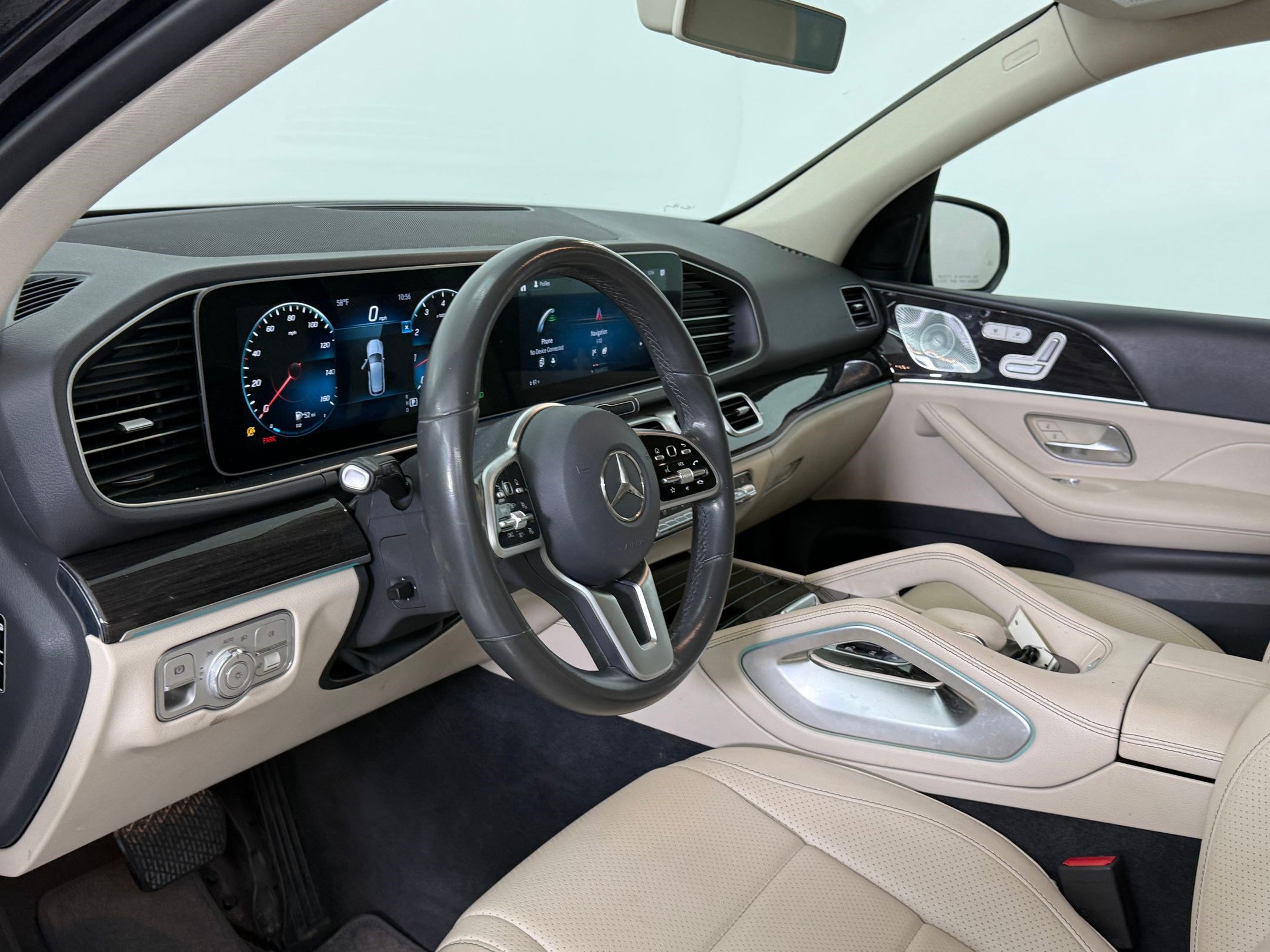 Used 2020 Mercedes-Benz GLE 350 image 4