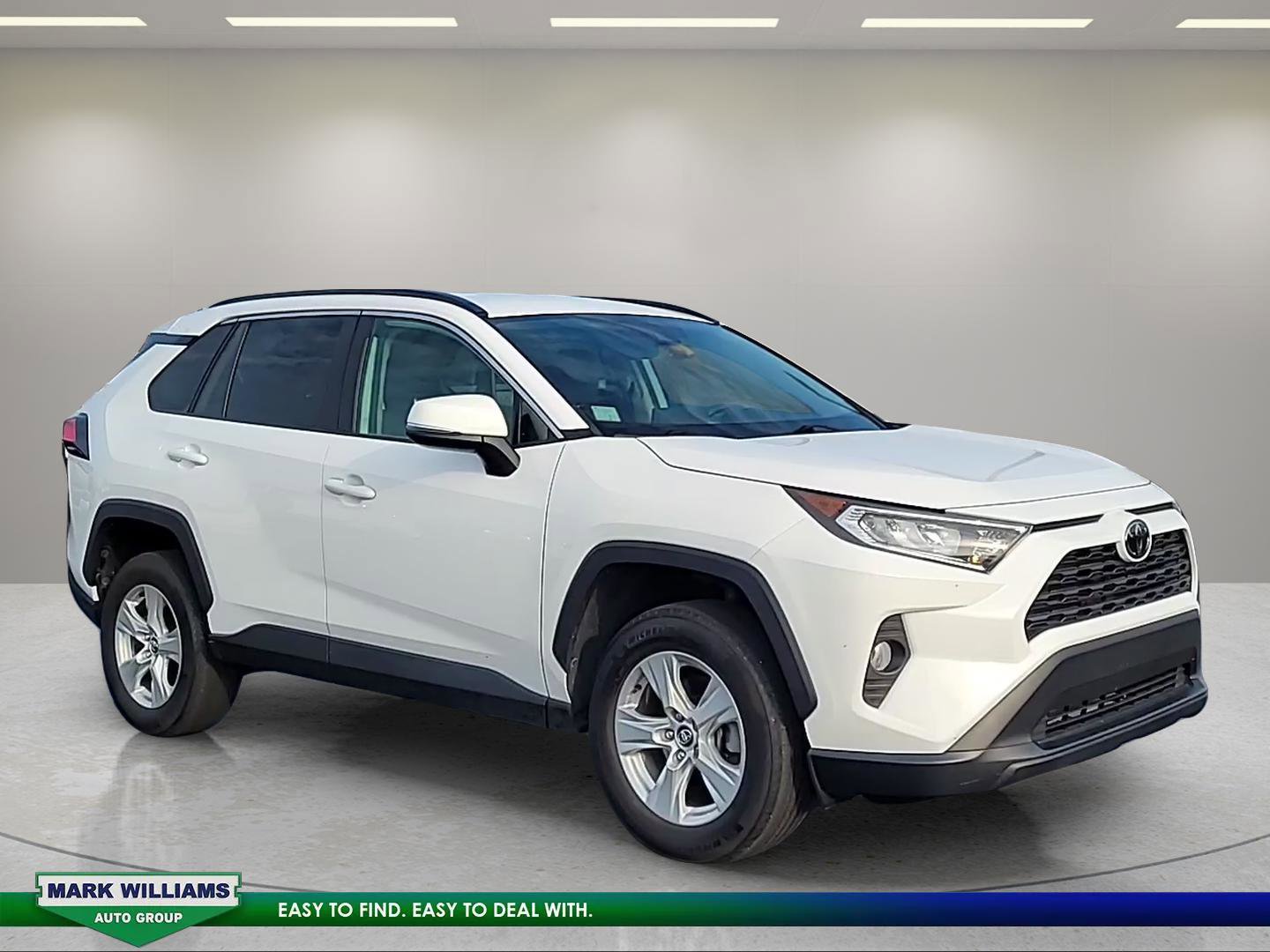 Used 2020 Toyota RAV4 XLE image 1