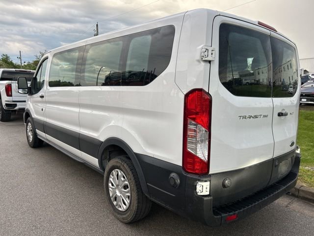 Used 2024 Ford Transit 350 XLT RWD image 4