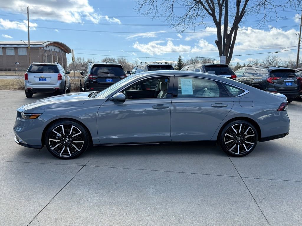 Certified 2025 Honda Accord Touring image 8