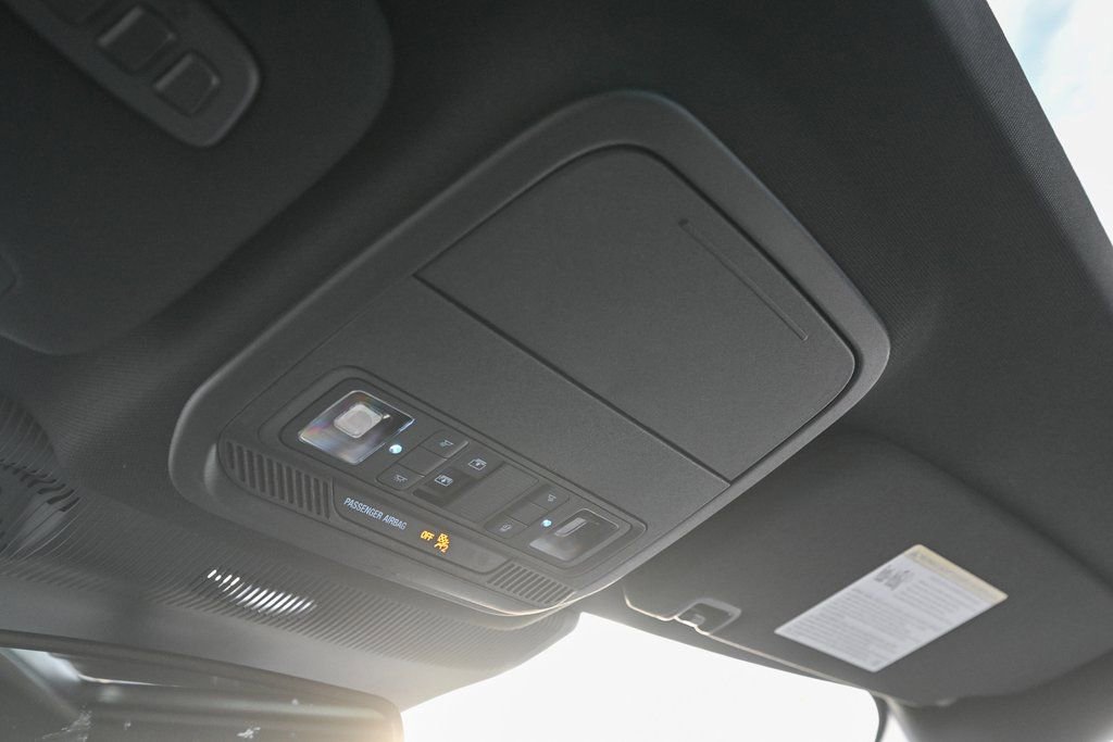 New 2026 Ford Explorer ST-Line w/ ST-Line Street Pack image 36