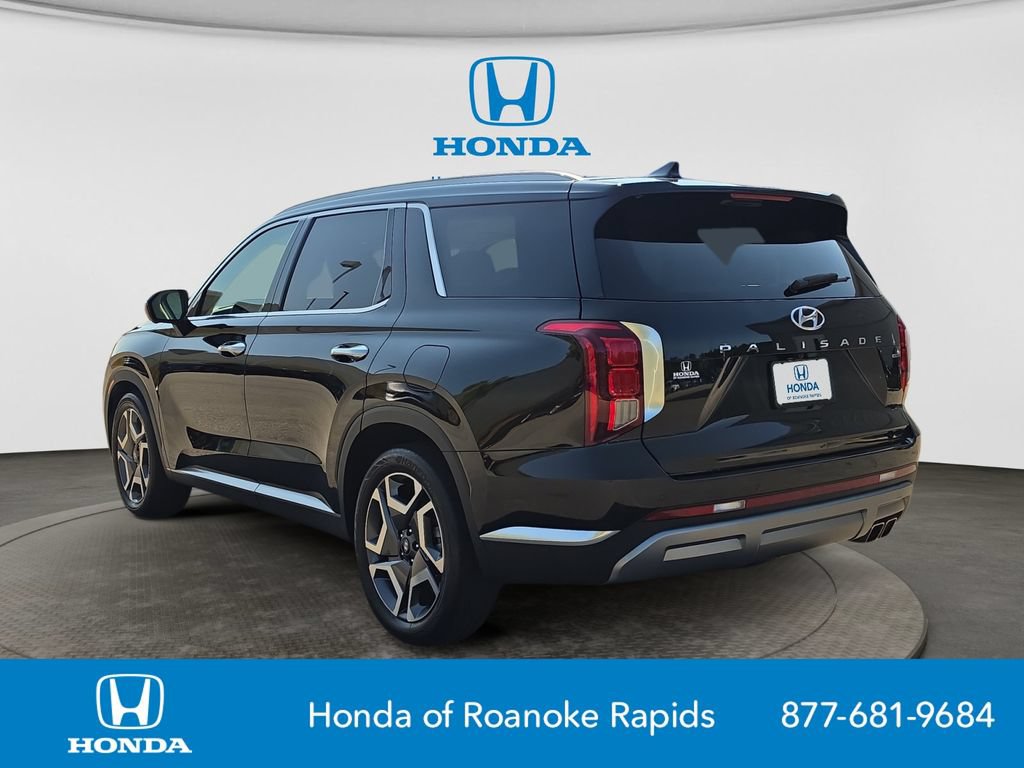 Used 2024 Hyundai Palisade Limited AWD/4WD image 3
