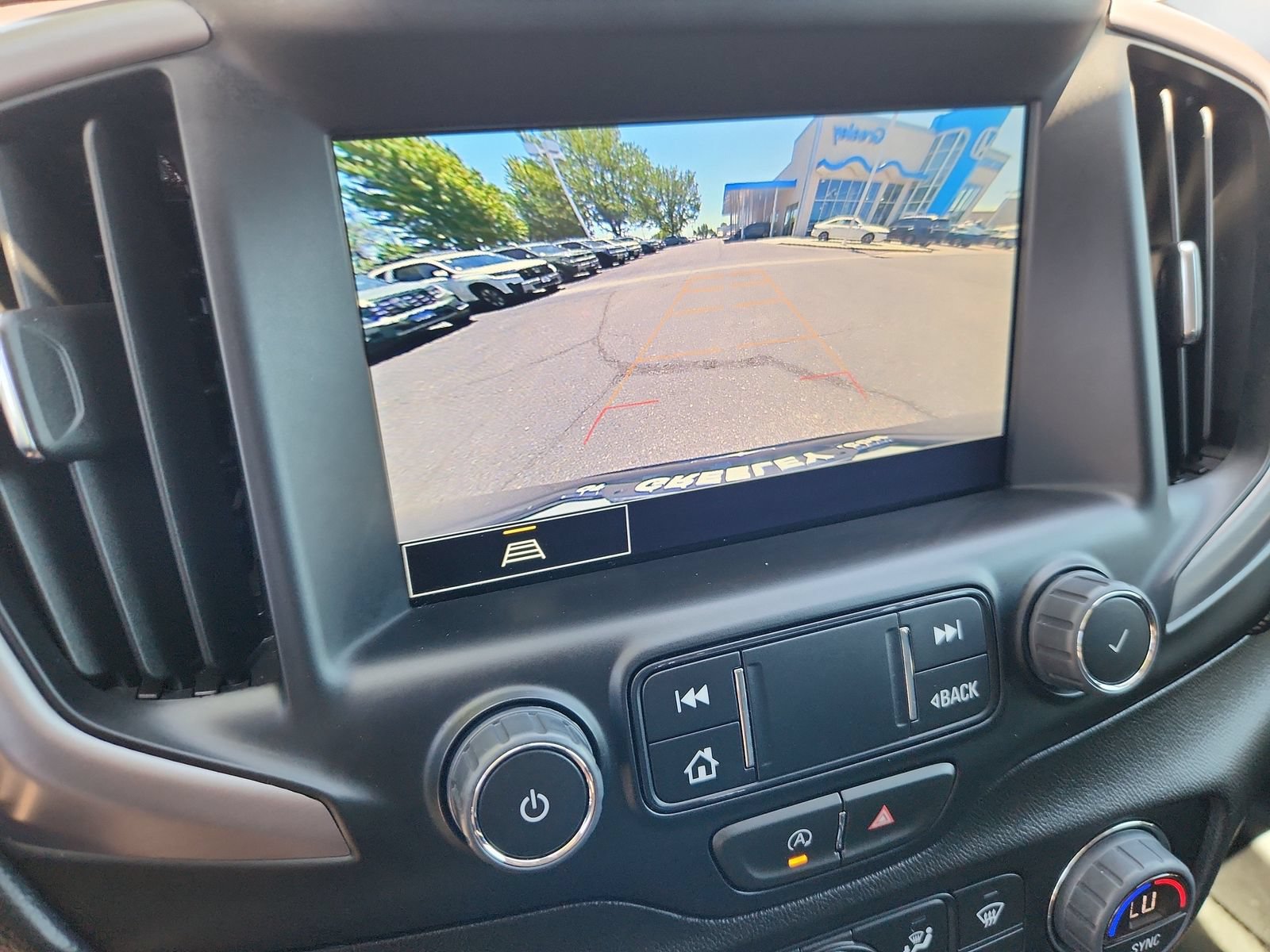 Used 2024 GMC Terrain AT4 AWD/4WD image 22