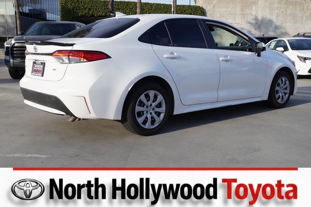 Used 2022 Toyota Corolla LE image 5