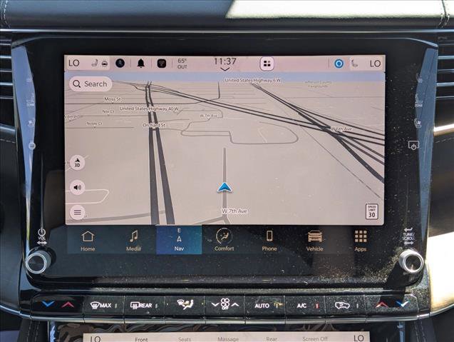 Used 2023 Jeep Grand Wagoneer L Series II w/ Flexible Seating Group image 12