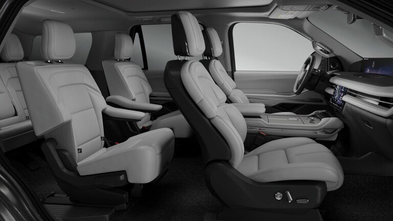 New 2026 Lincoln Navigator Reserve AWD/4WD image 6